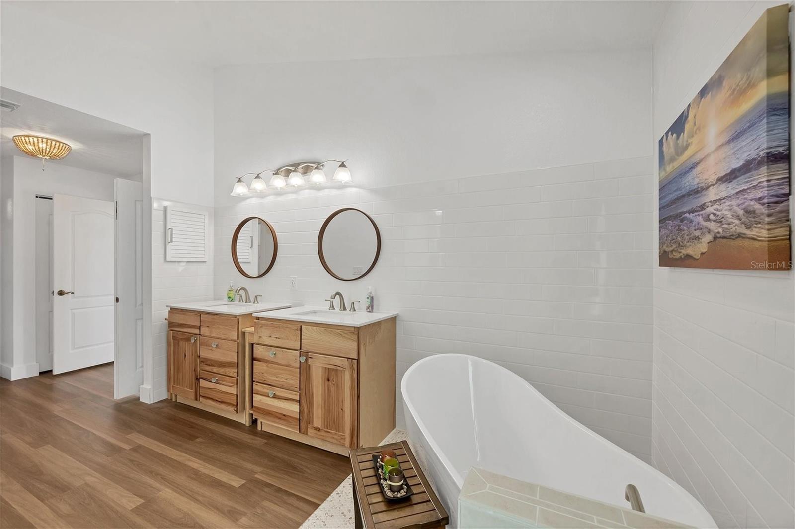59 WHITE MARSH LN