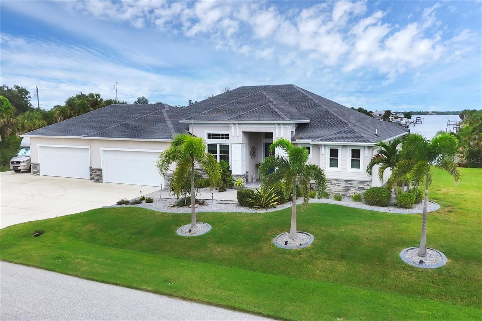 2998 MONTGOMERY DR