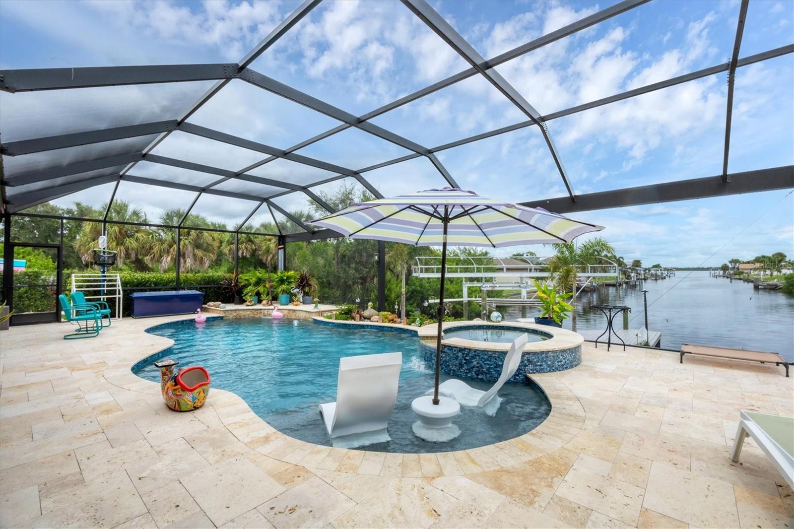 2998 MONTGOMERY DR
