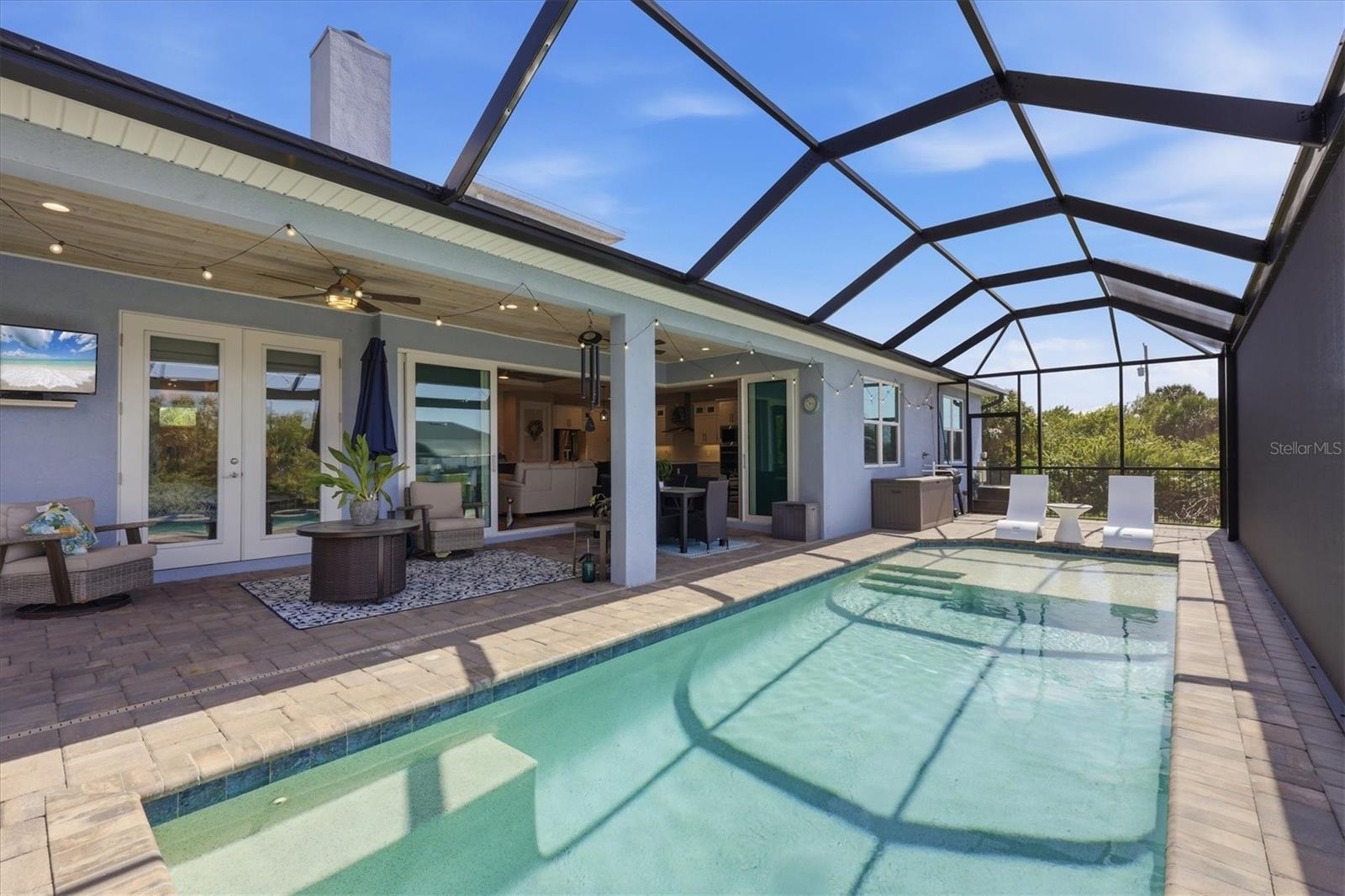 1022 BEEKMAN CIR