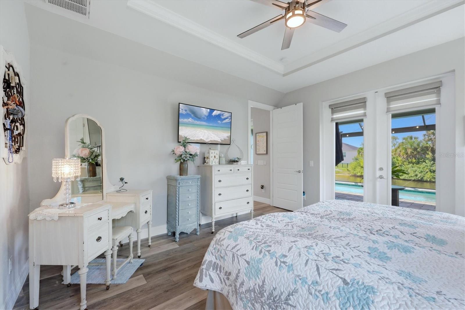 1022 BEEKMAN CIR