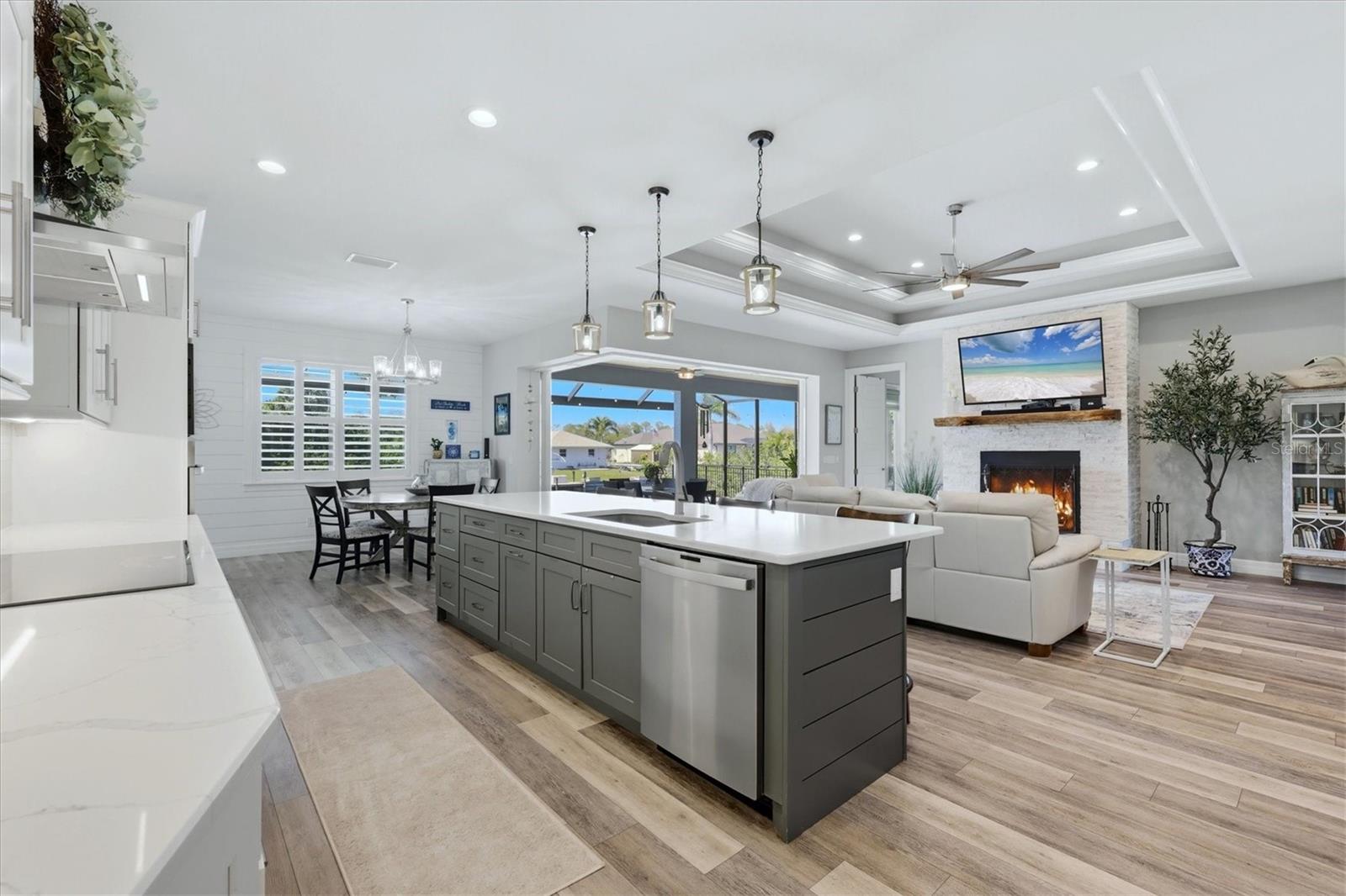 1022 BEEKMAN CIR