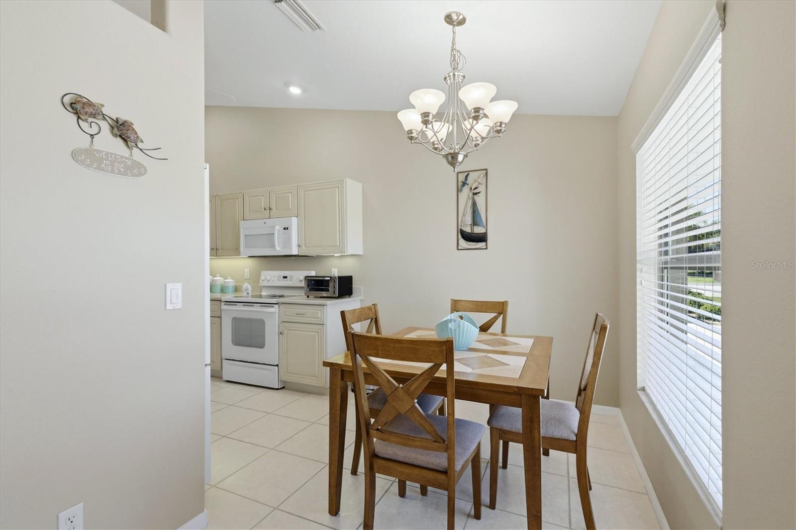 347 BOUNDARY BLVD #103