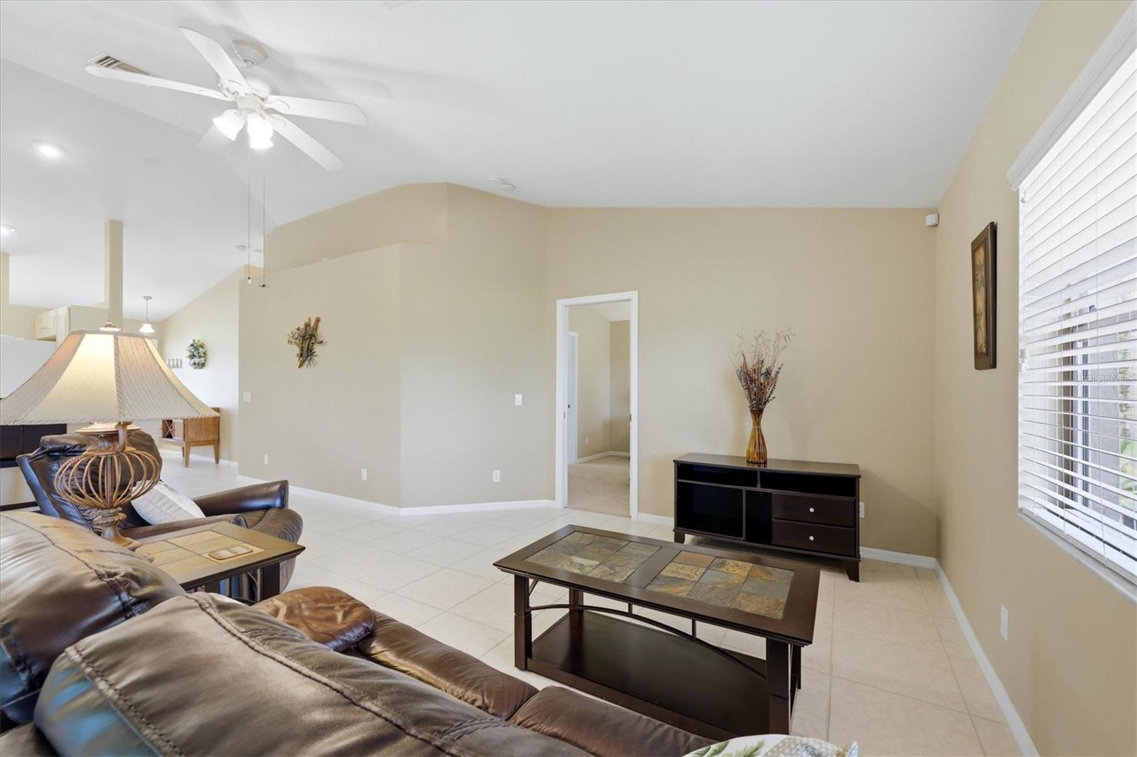 347 BOUNDARY BLVD #103