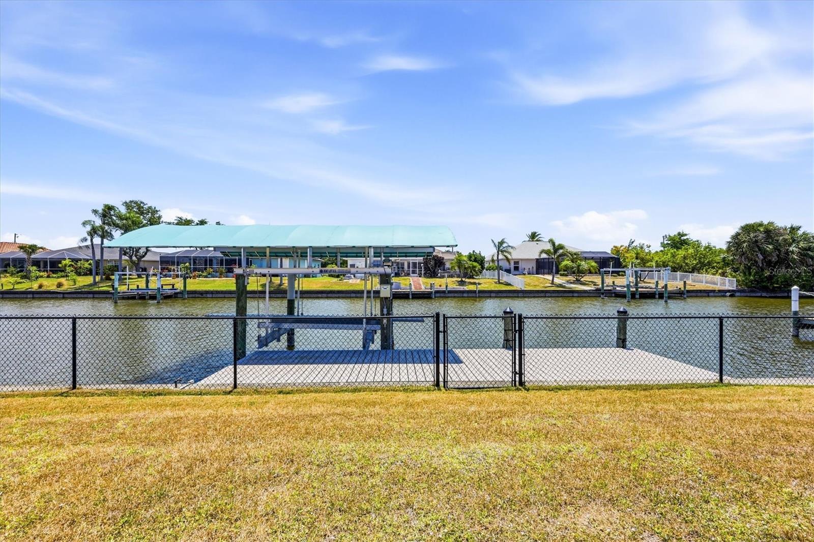 15610 SEAFOAM CIR