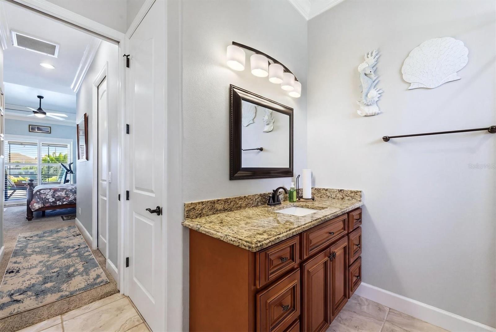 15610 SEAFOAM CIR