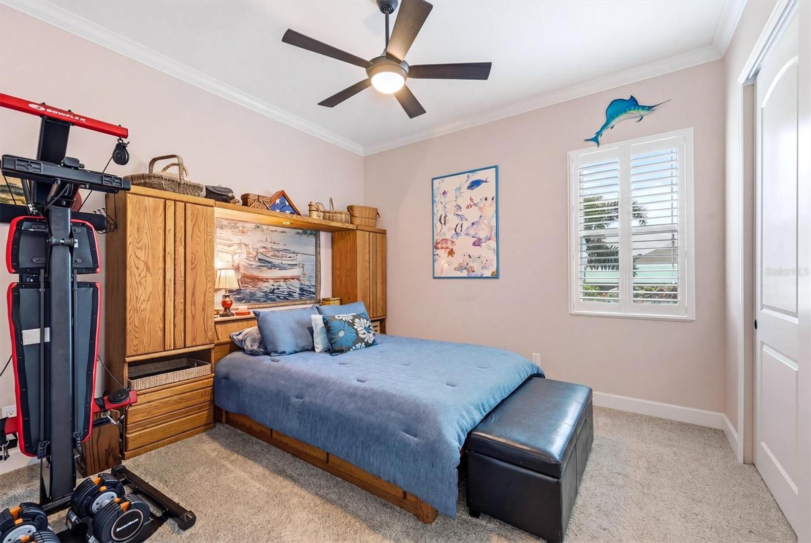 15610 SEAFOAM CIR