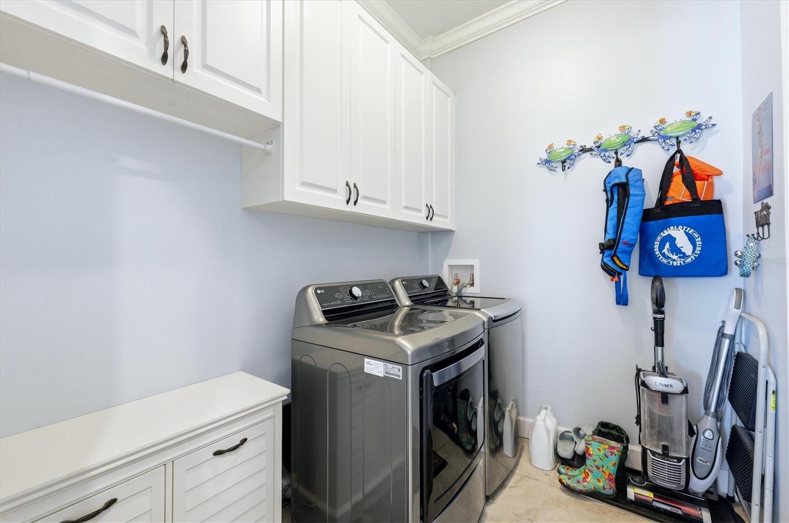 15610 SEAFOAM CIR