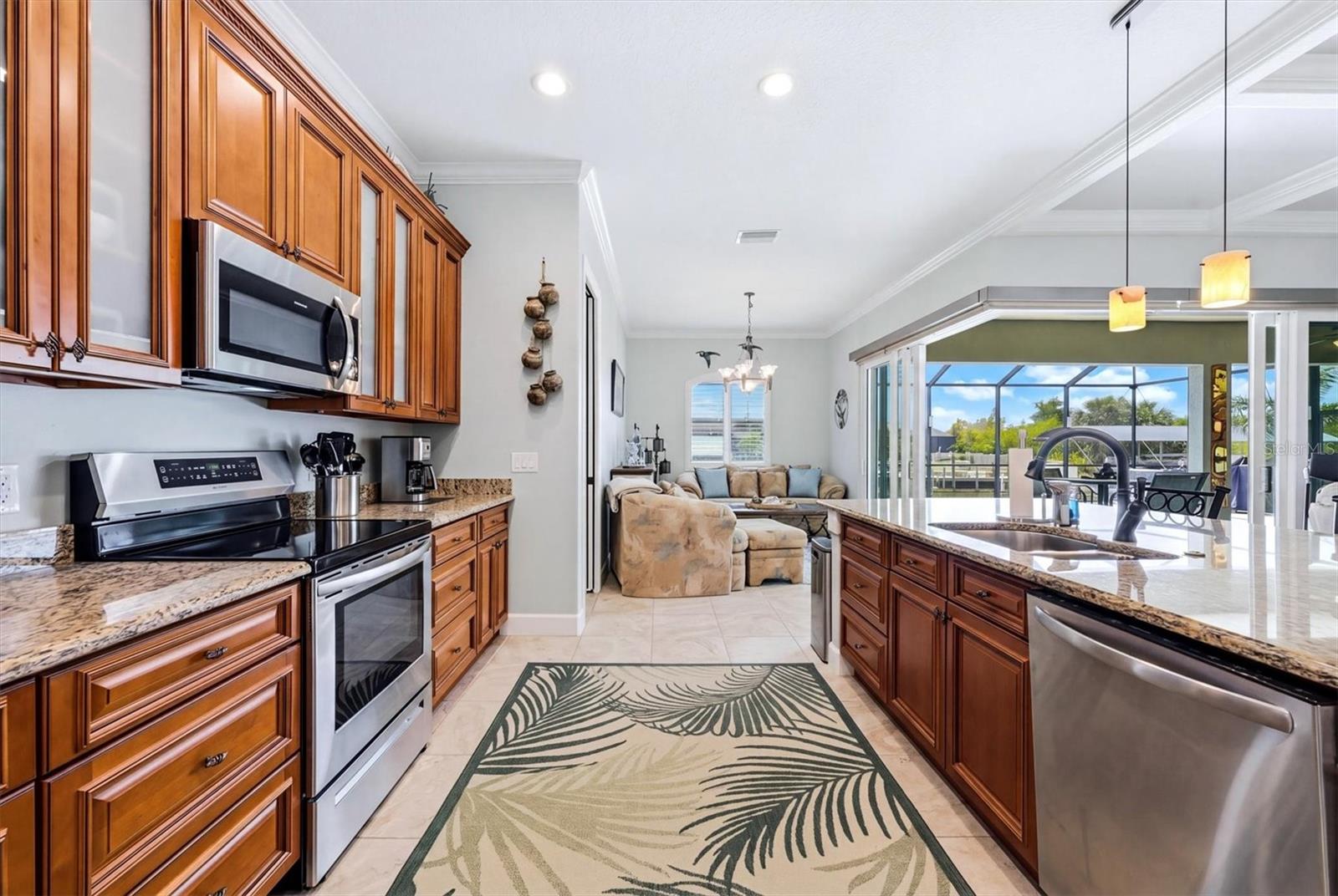15610 SEAFOAM CIR