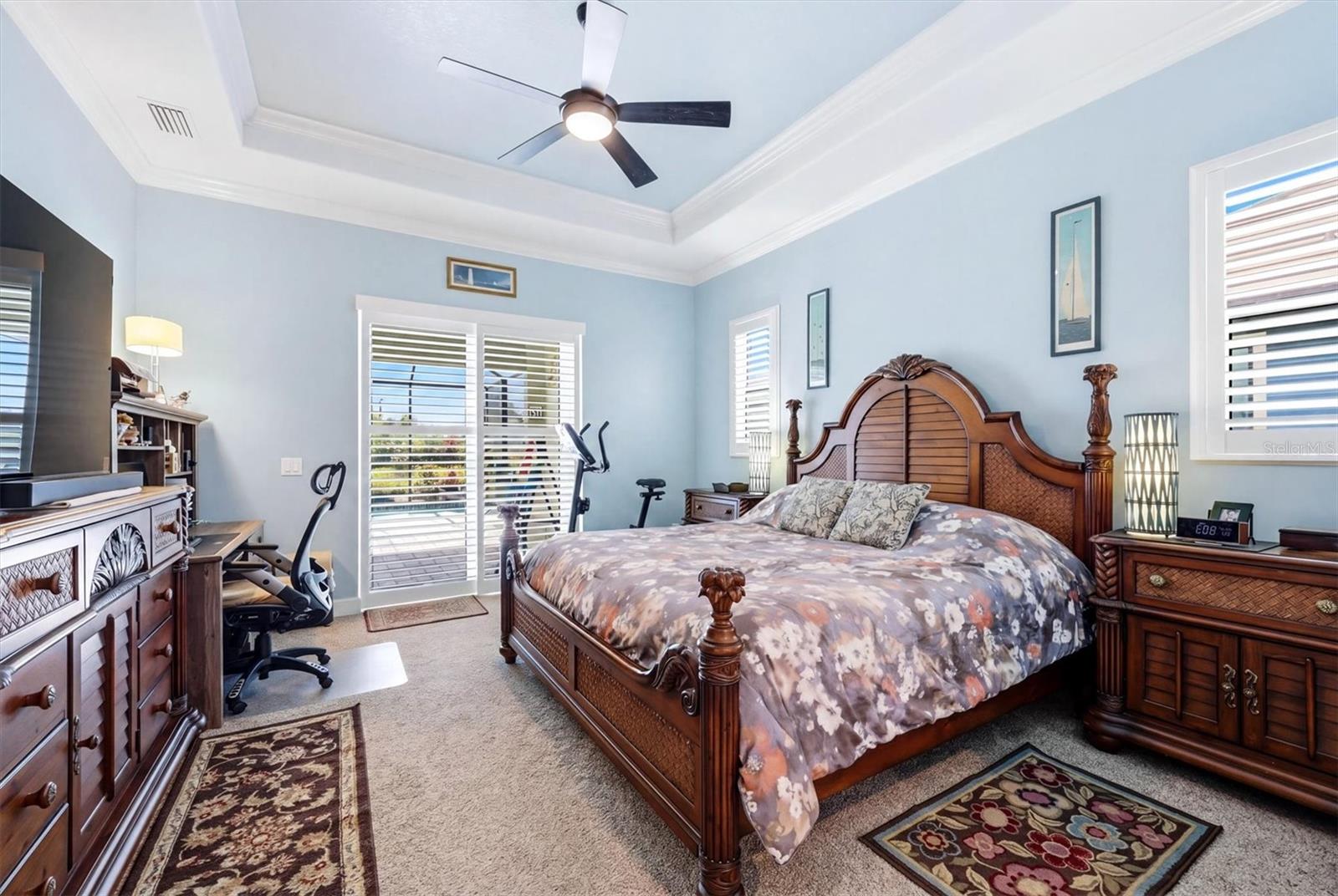 15610 SEAFOAM CIR