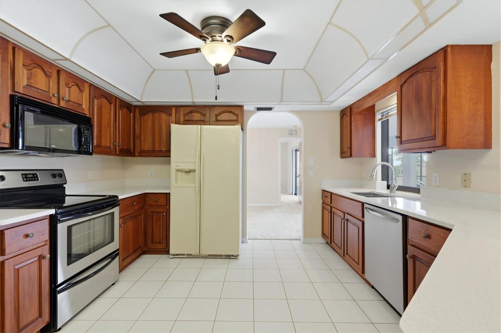 12403 MINOT AVE