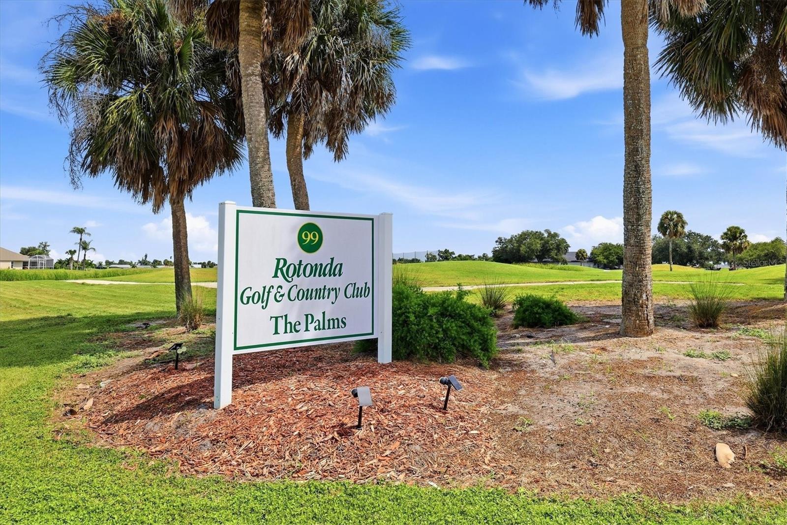 1087 ROTONDA CIR