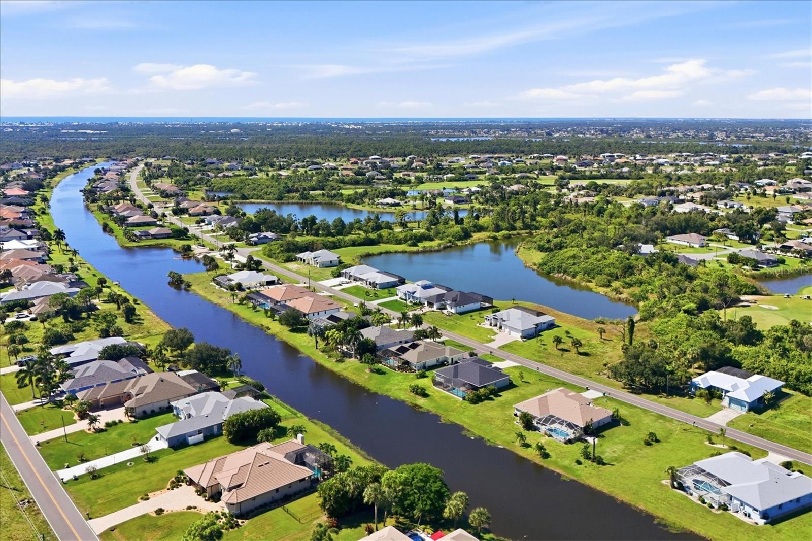1087 ROTONDA CIR