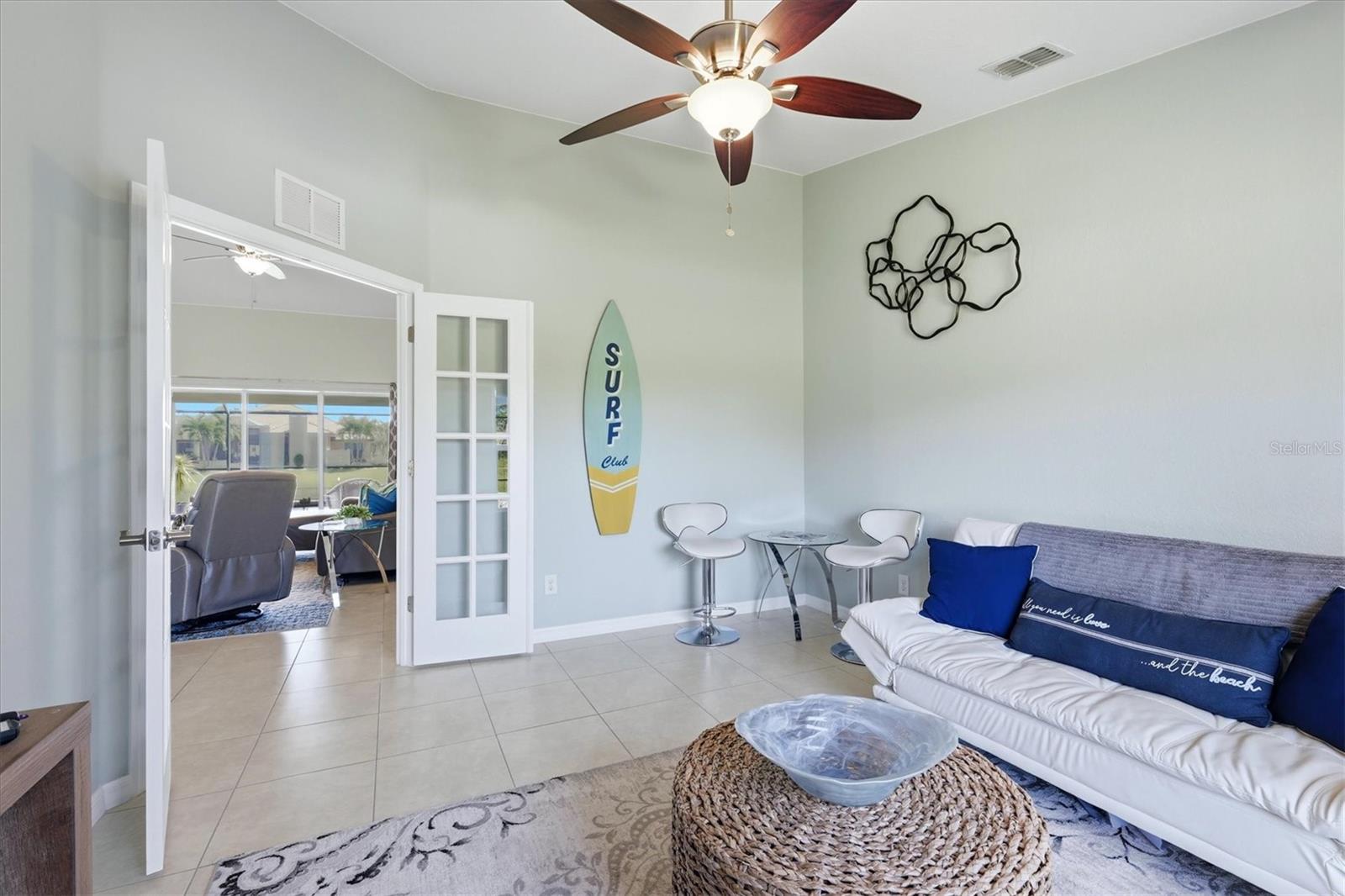 1087 ROTONDA CIR