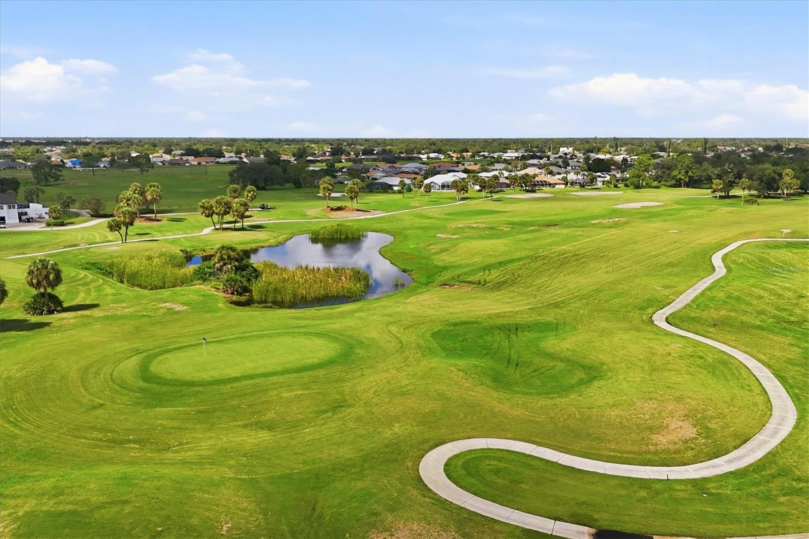 27 MARK TWAIN LN