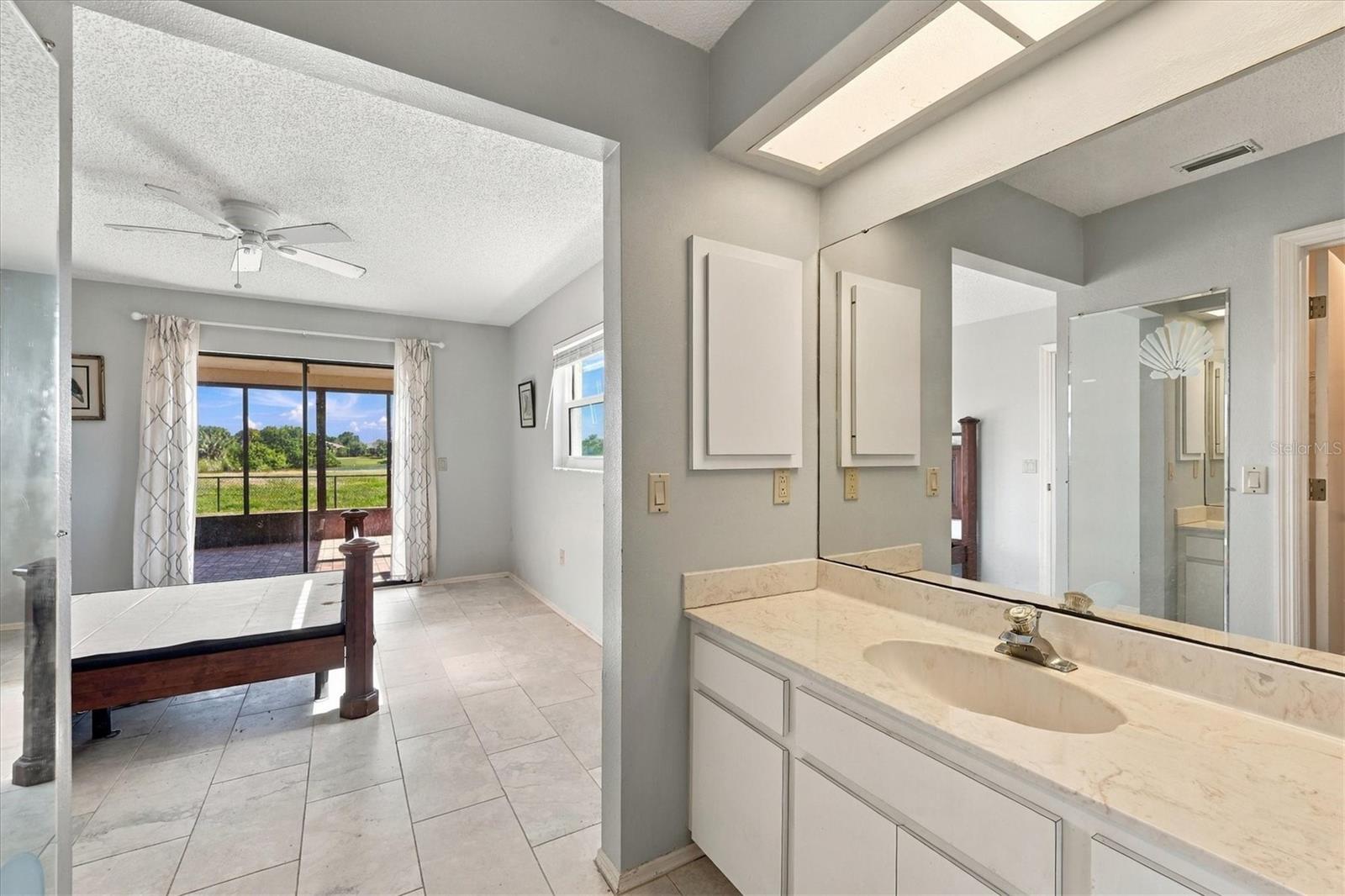 42 PINEHURST CT