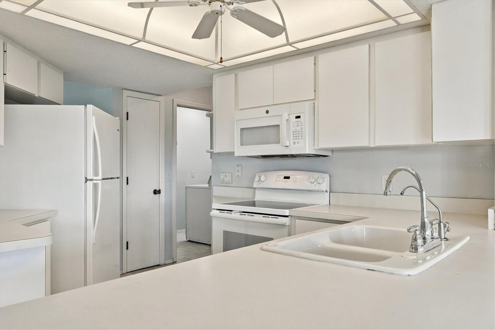 42 PINEHURST CT