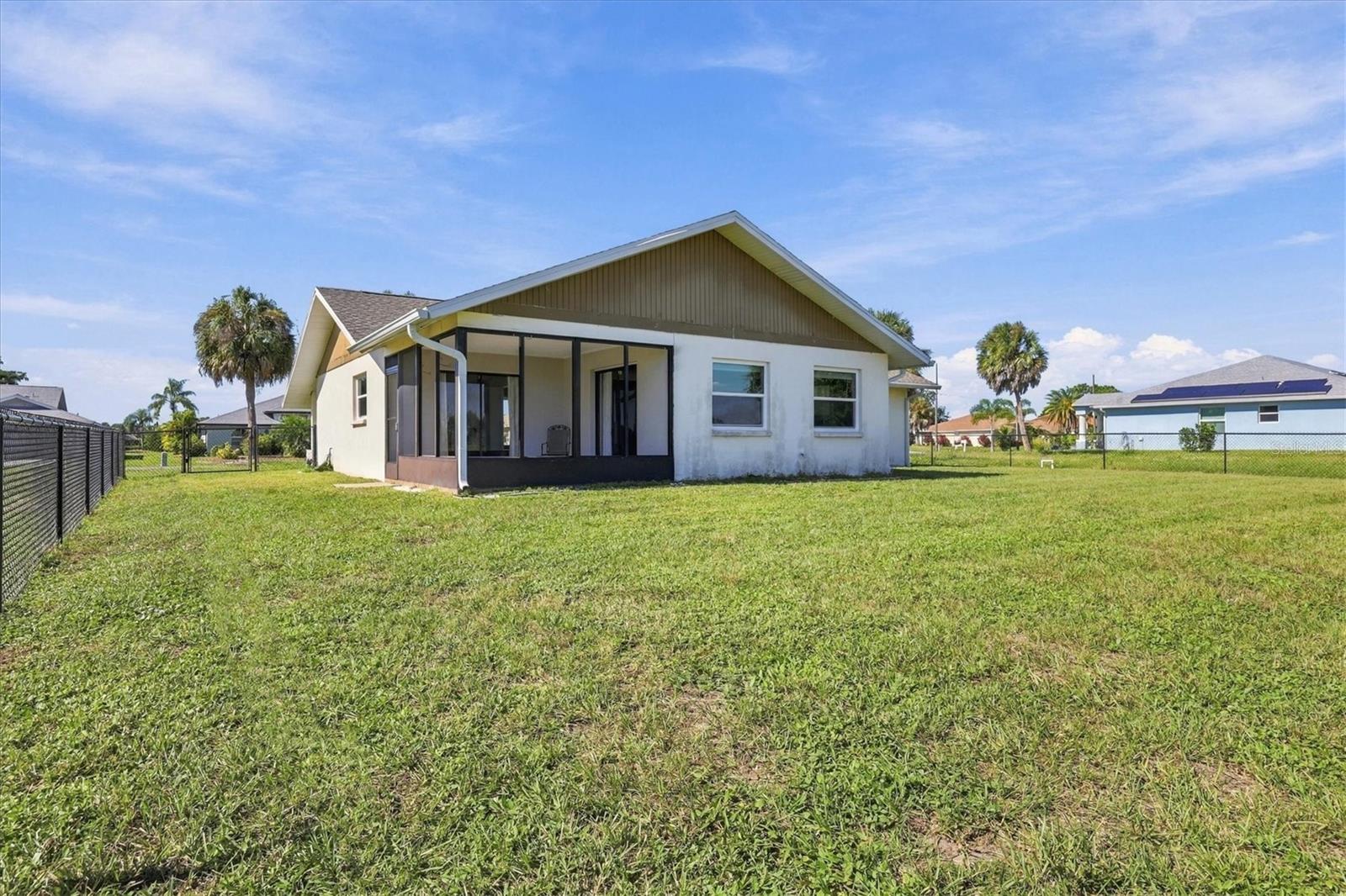 42 PINEHURST CT