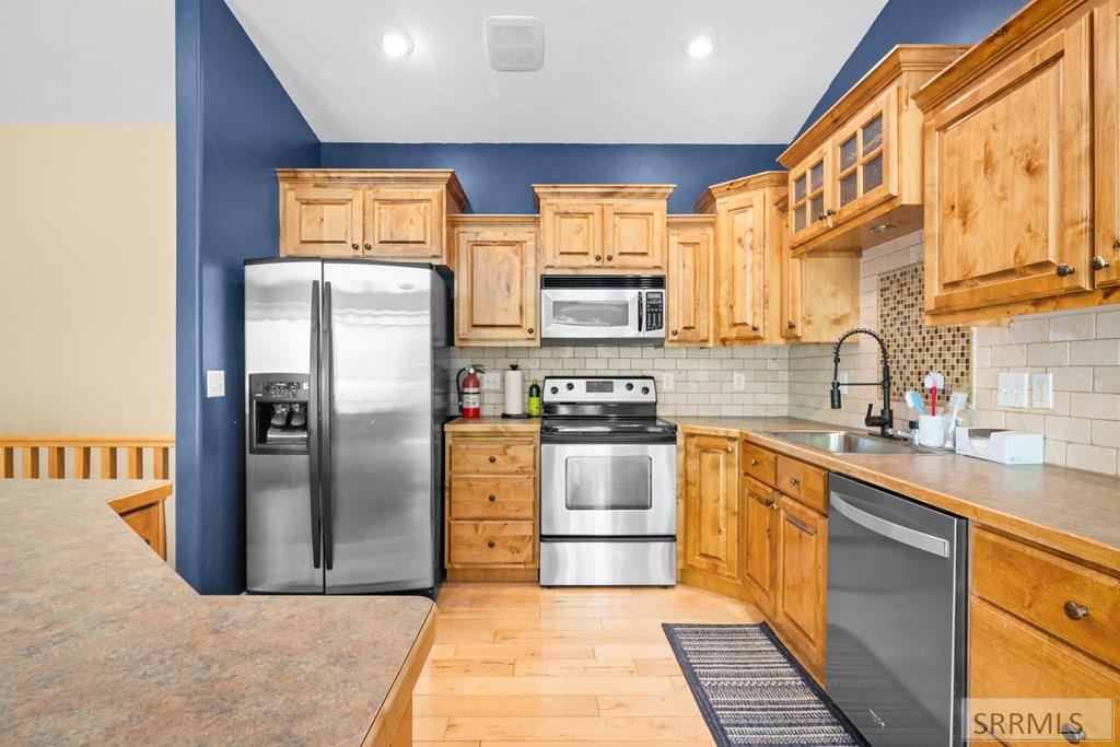 5009 S Vintage Lane