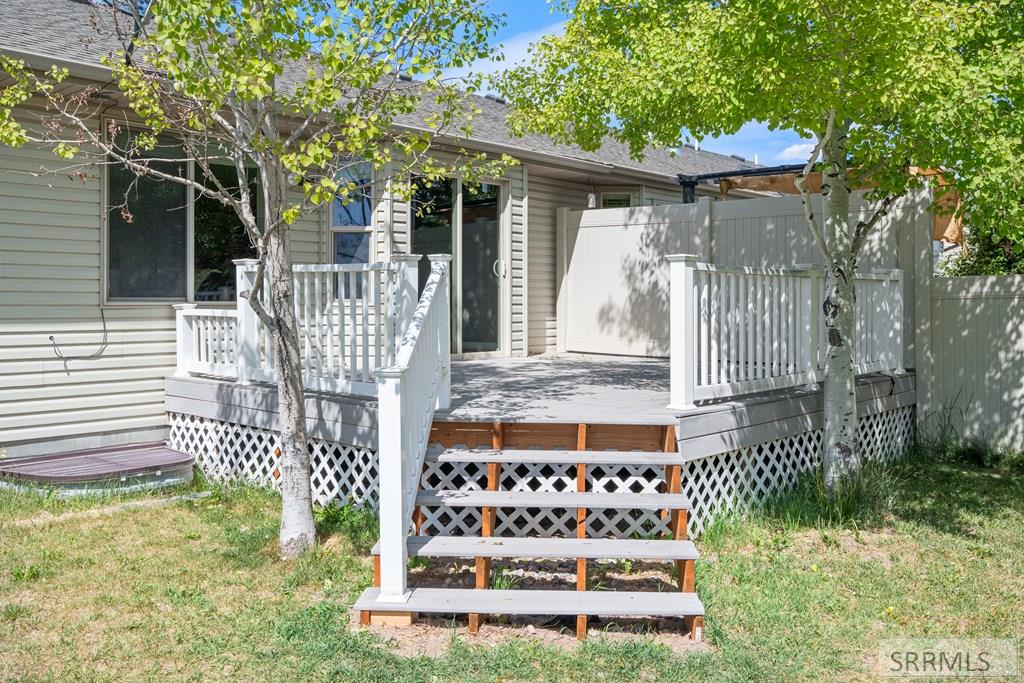 5009 S Vintage Lane