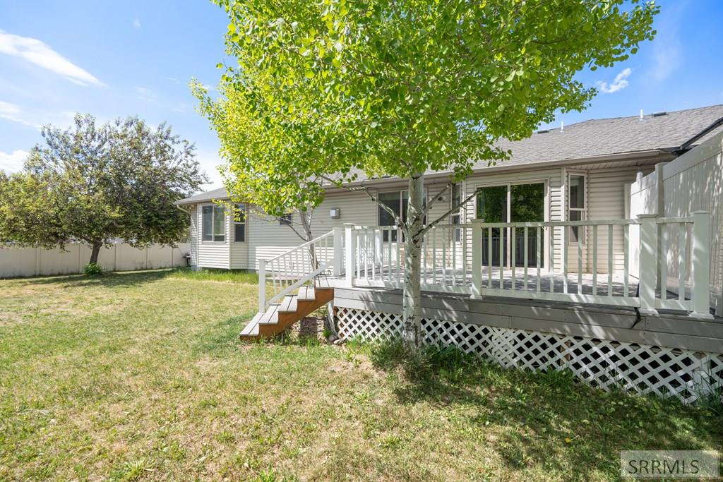 5009 S Vintage Lane