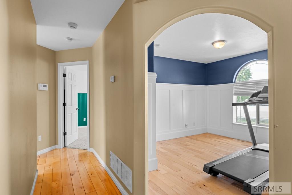 5009 S Vintage Lane