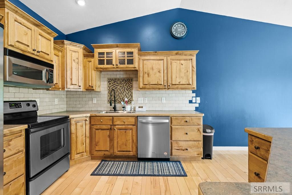5009 S Vintage Lane