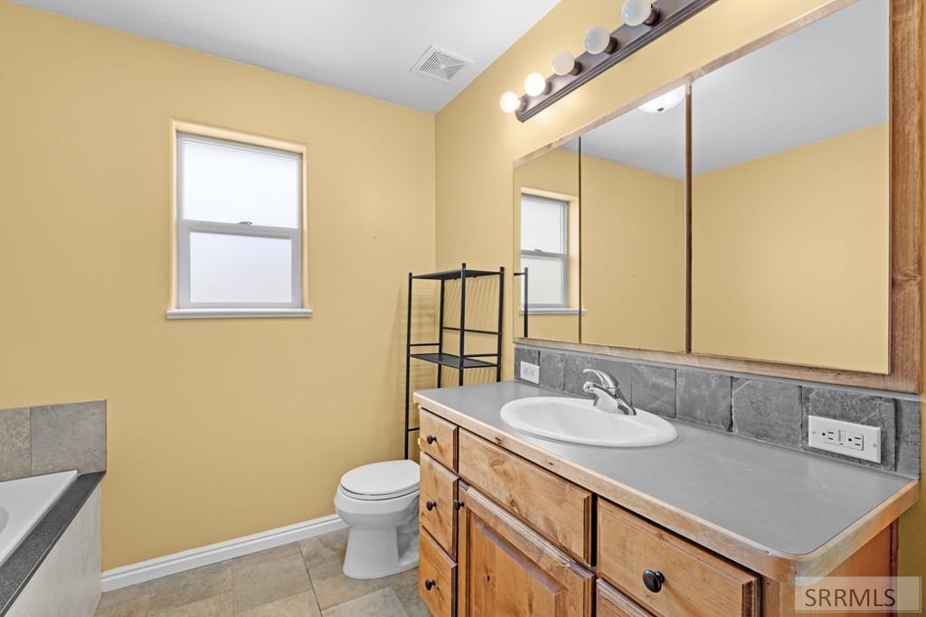 5009 S Vintage Lane