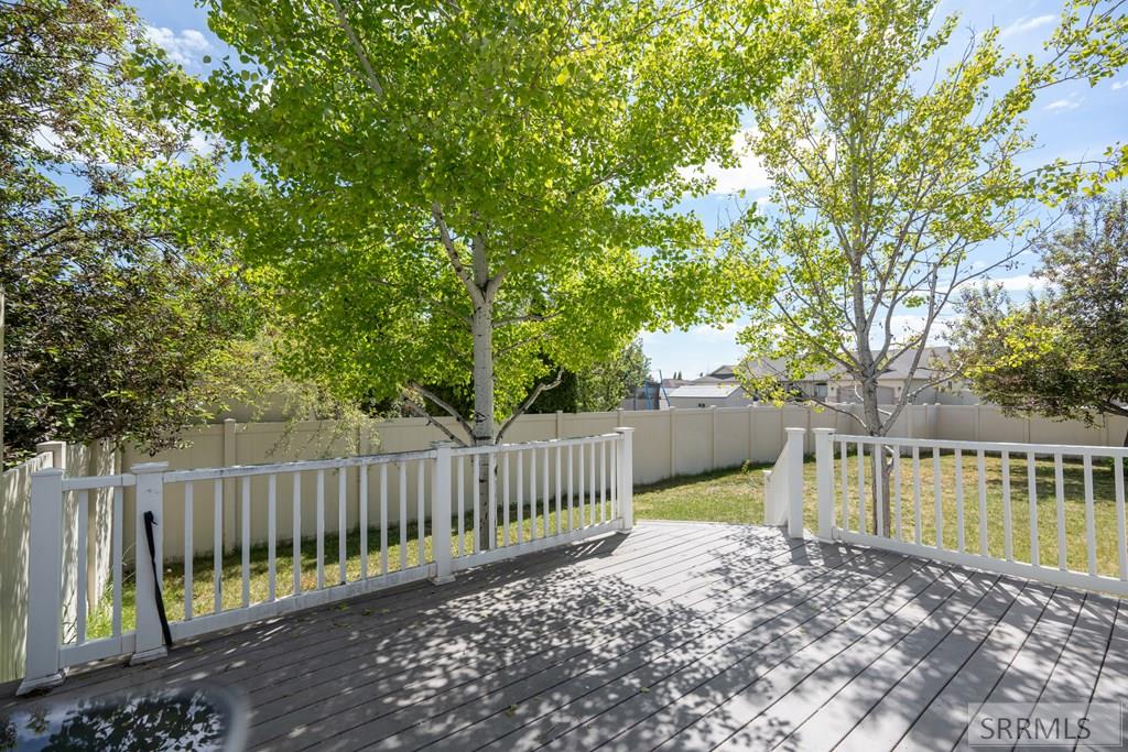 5009 S Vintage Lane