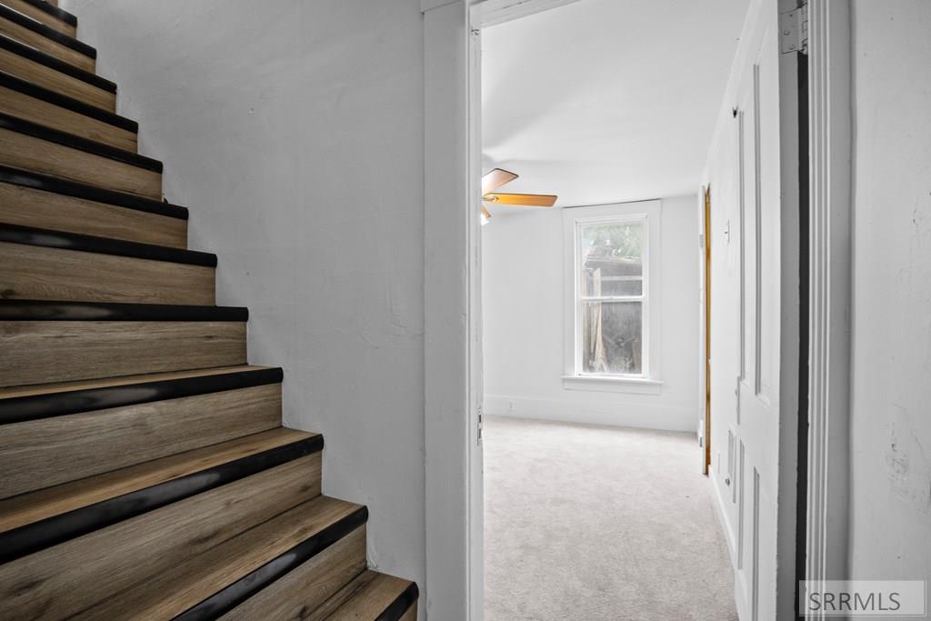 436 W 7th S