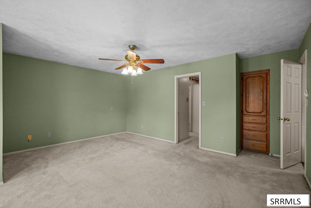 2880 Sunnybrook Lane