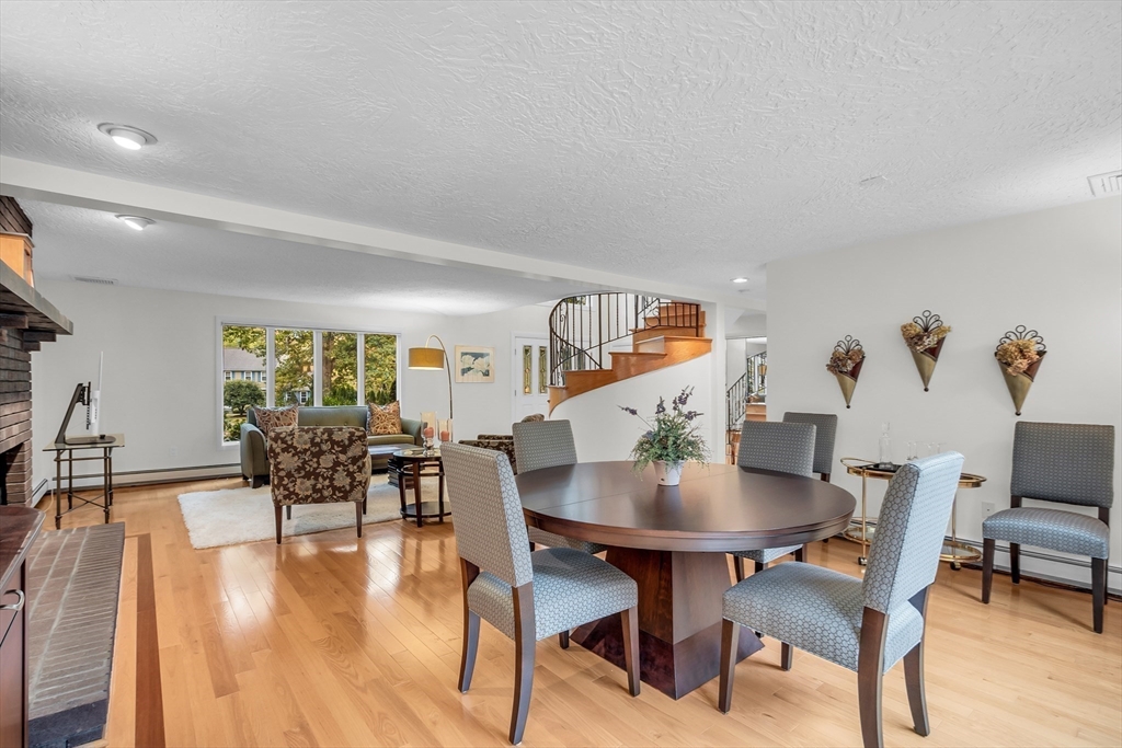 8 Chatham Way