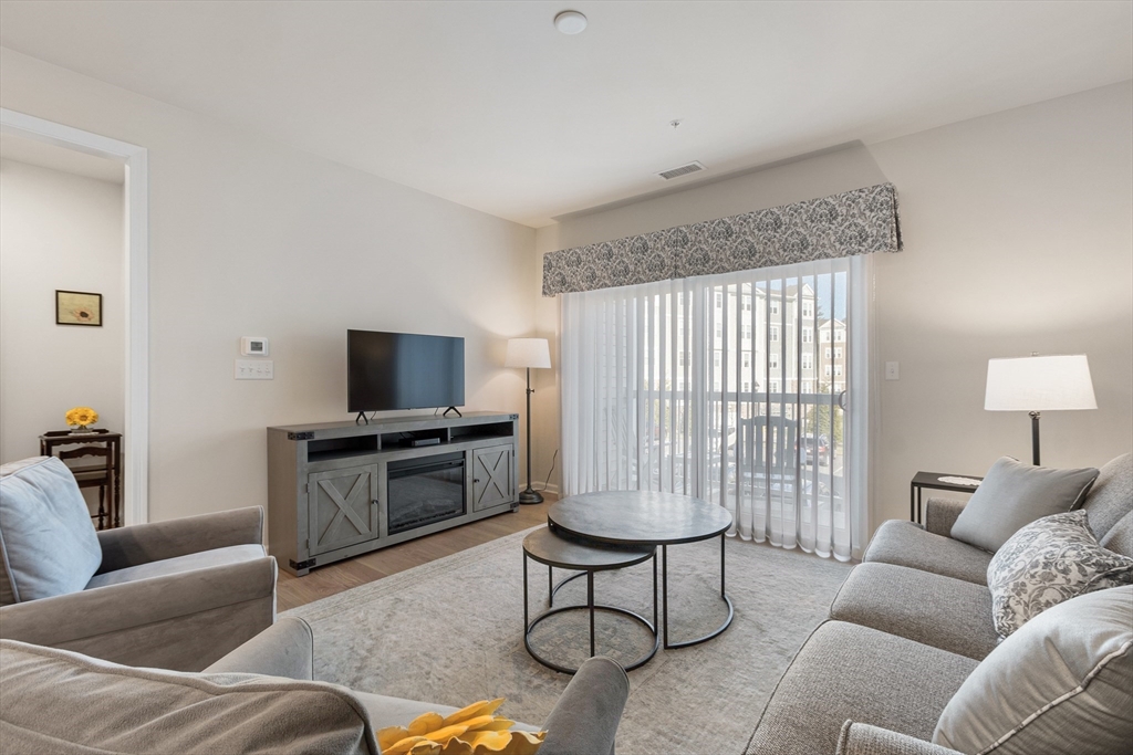 240 Martins Landing # 204