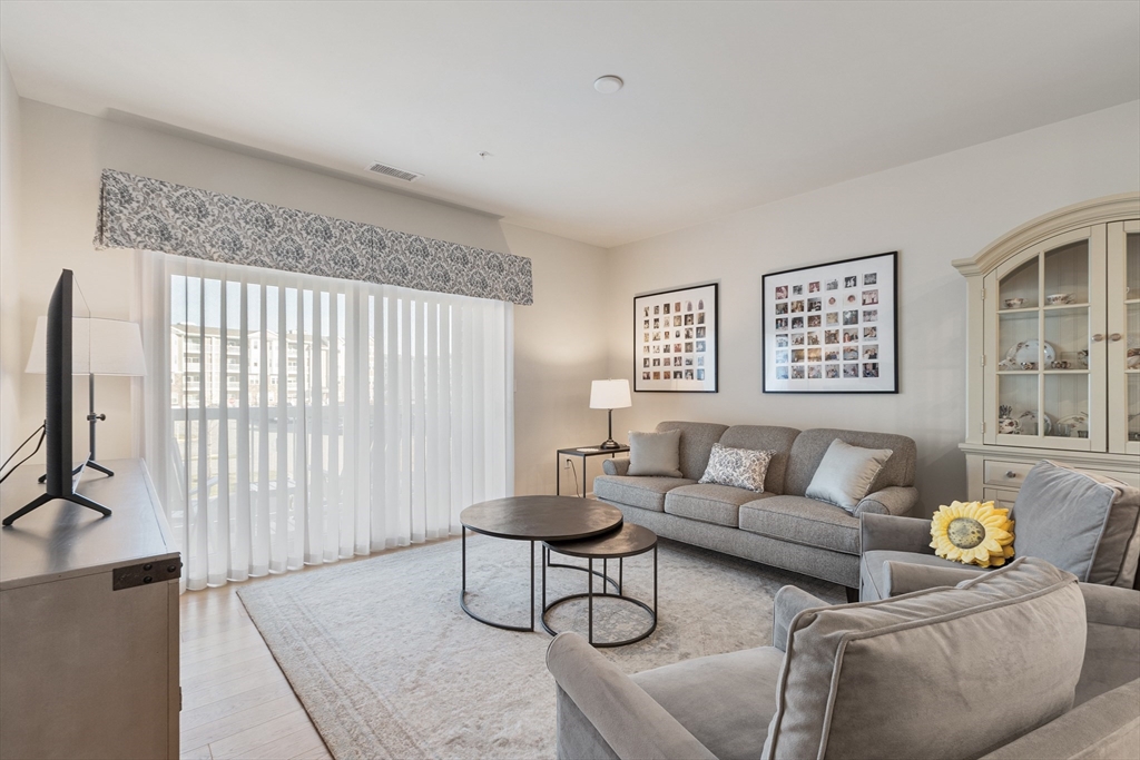 240 Martins Landing # 204