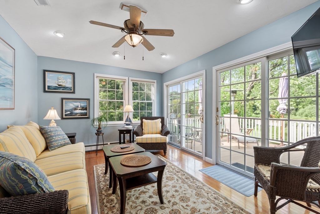 9 New Meadow Rd
