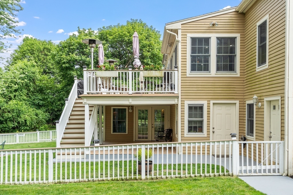 9 New Meadow Rd
