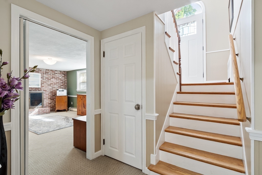 9 New Meadow Rd