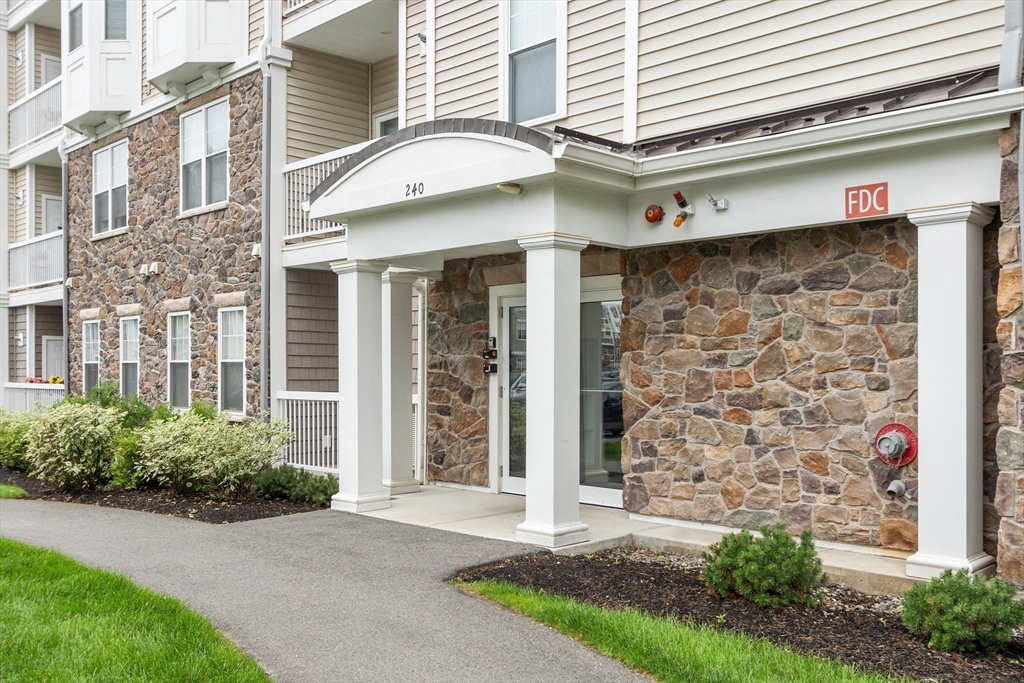 240 Martins Landing # 405