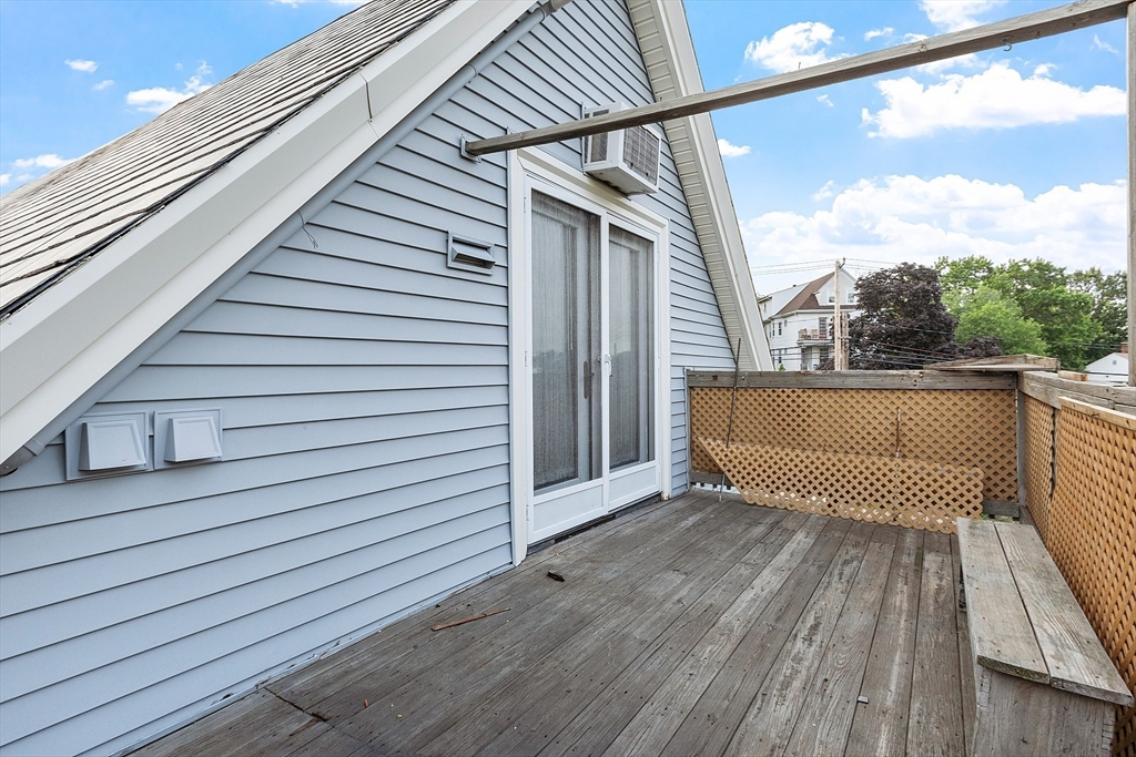 8-10 Lambert Ave
