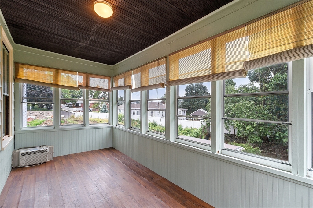 8-10 Lambert Ave