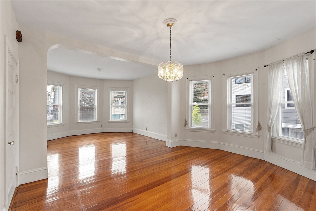 8-10 Lambert Ave