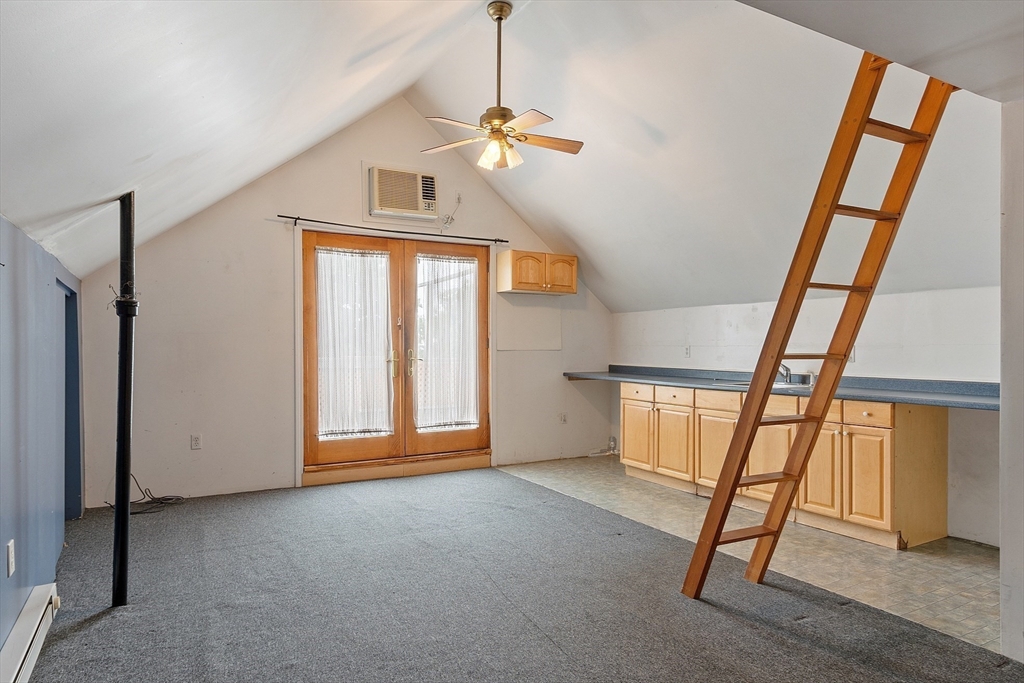 8-10 Lambert Ave
