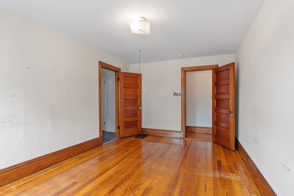 8-10 Lambert Ave