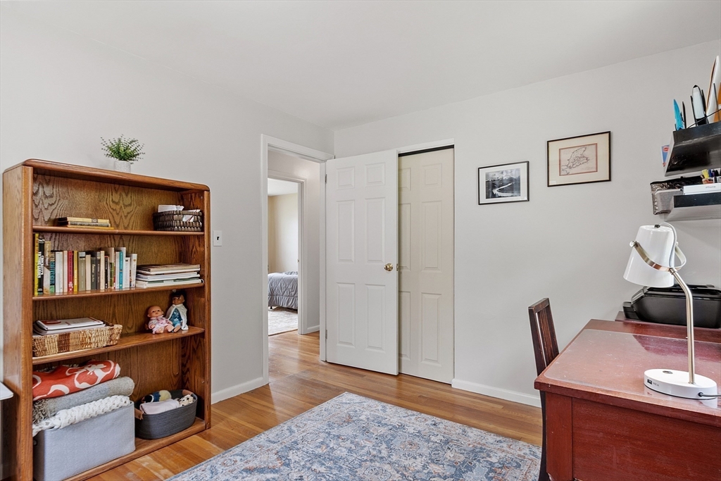13 Meade St