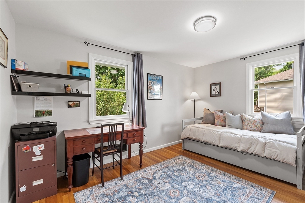 13 Meade St