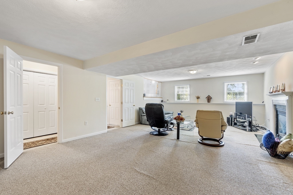 64 Harrison Ave