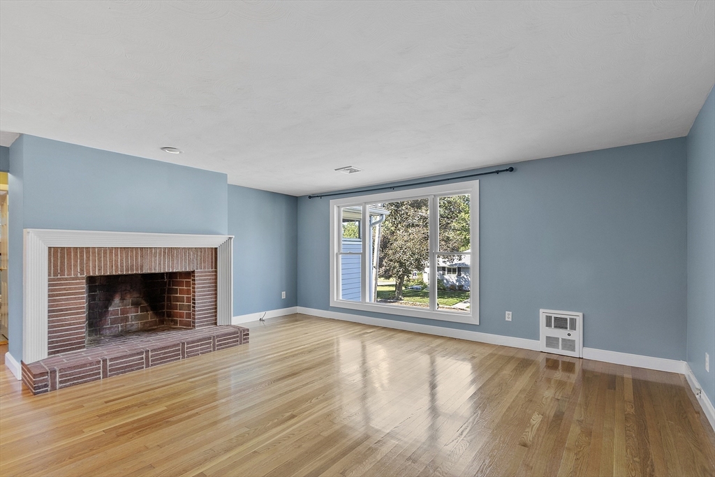 33 Mount Hood Terrace