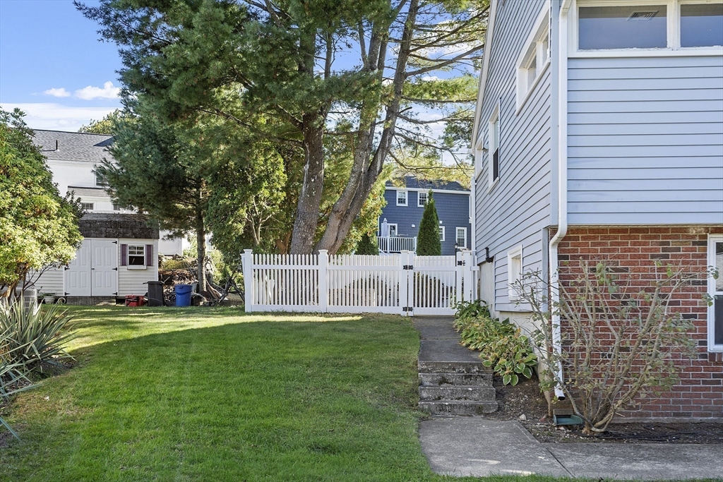 33 Mount Hood Terrace
