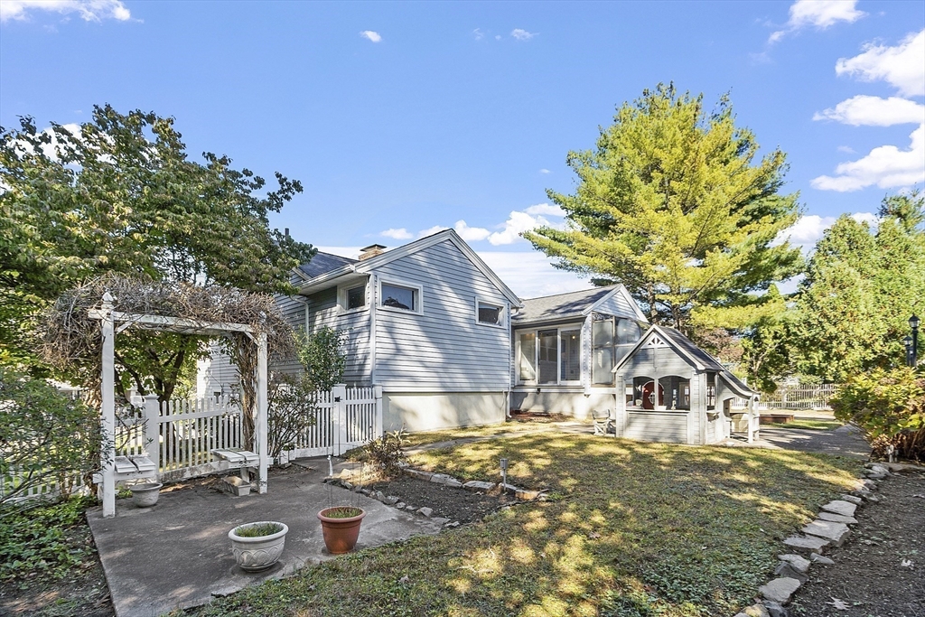 33 Mount Hood Terrace