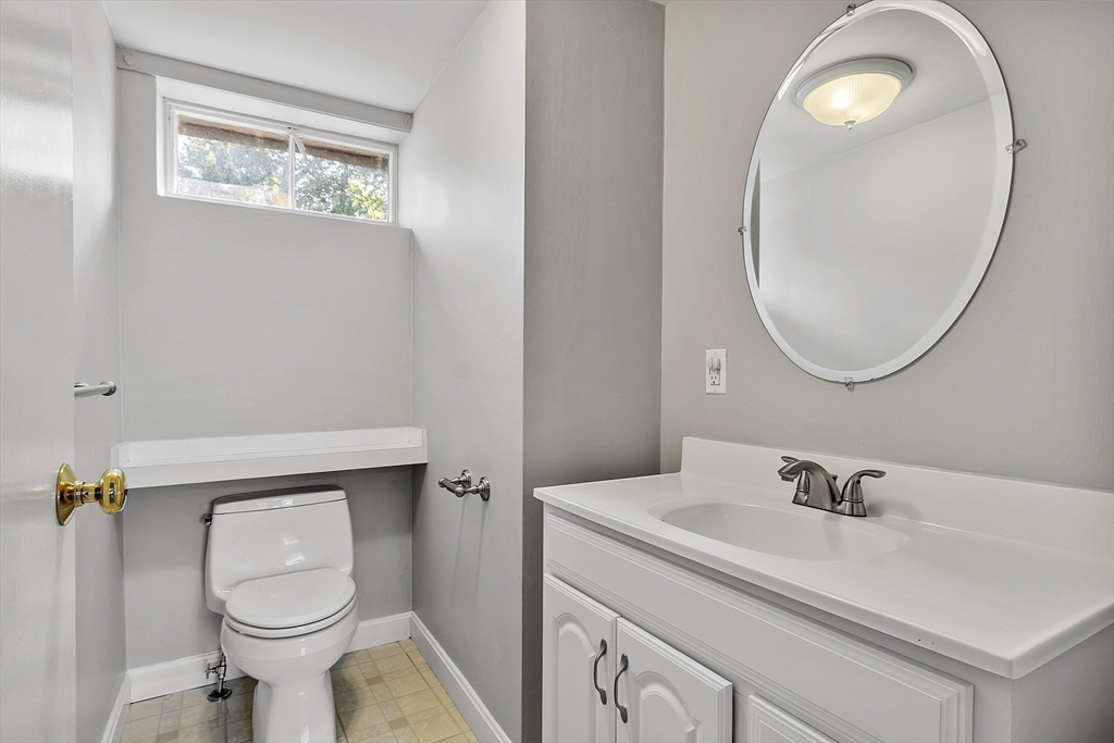 33 Mount Hood Terrace